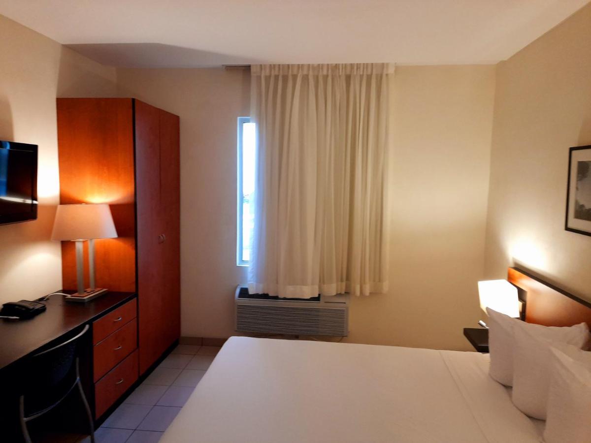 Comfort Inn Real La Union Luaran gambar