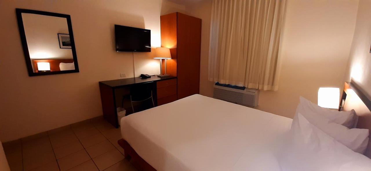 Comfort Inn Real La Union Luaran gambar