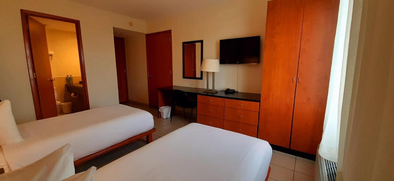 Comfort Inn Real La Union Luaran gambar