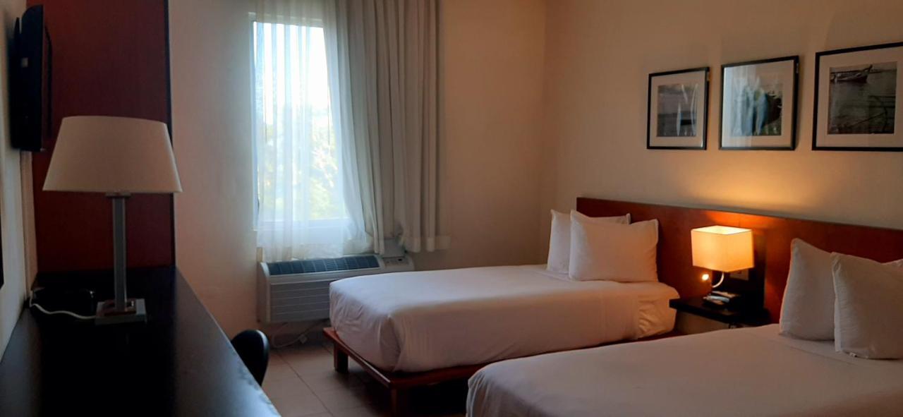 Comfort Inn Real La Union Luaran gambar
