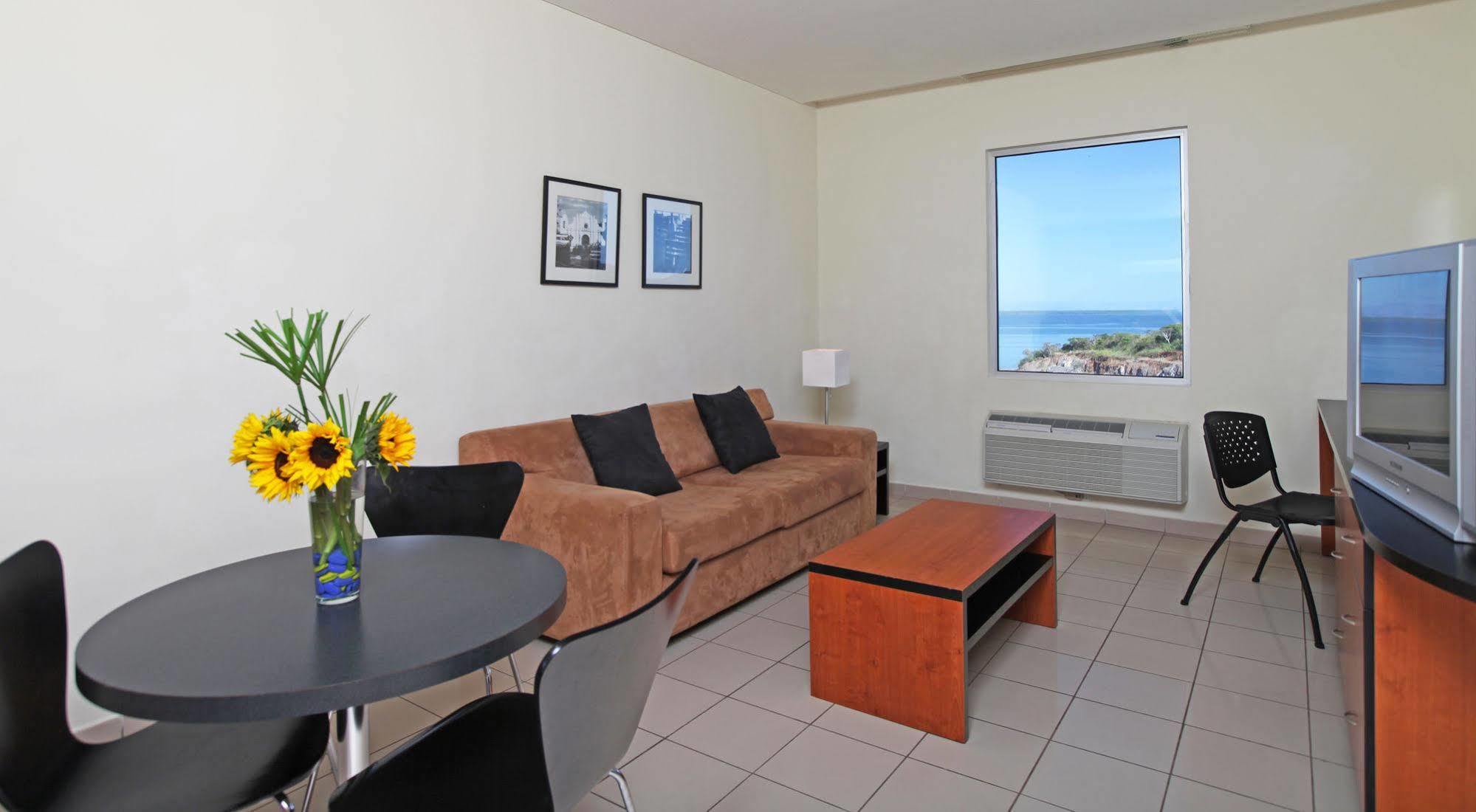 Comfort Inn Real La Union Luaran gambar